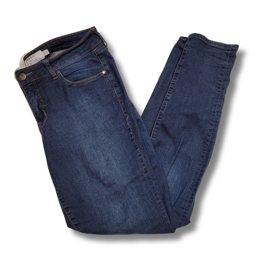 Torrid tall fit blue denim skinny jeans
